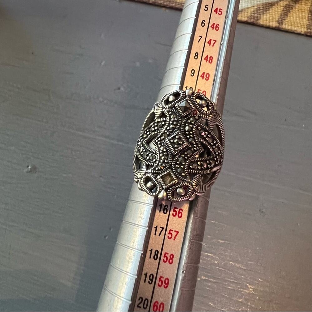 925 Sterling Silver Marcasite Ring Size 6.5 - Picture 11 of 11
